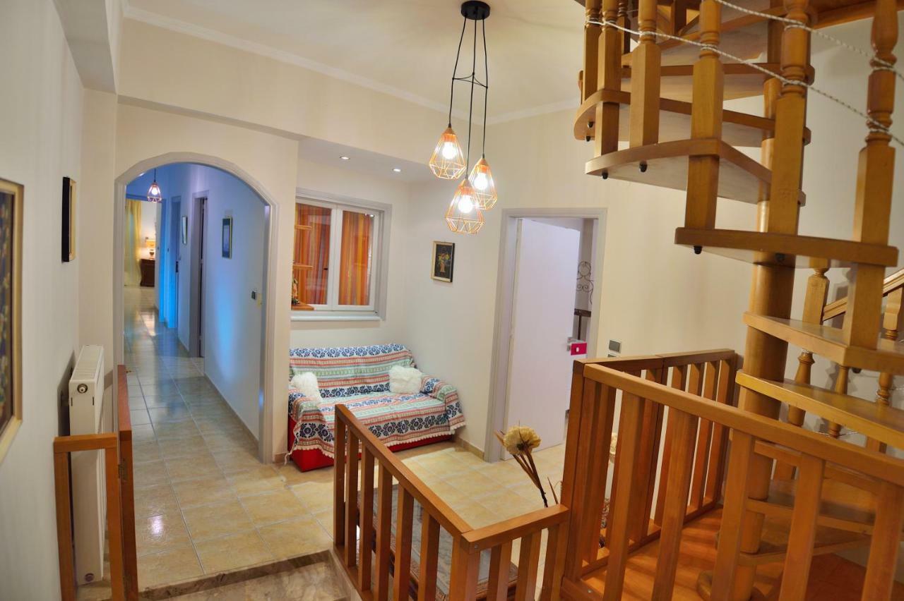 Fillis Luxury Maisonette Apartment Kíssamos Екстериор снимка